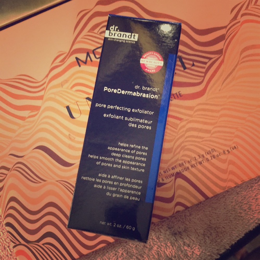 Dr. Brandt PoreDermabrasion